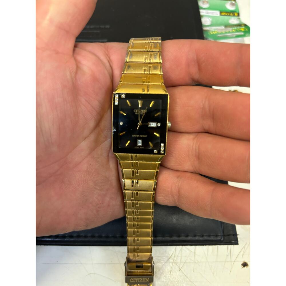 Citizen 2500-R12789 Gold Tone Men’s Watch! New Battery!